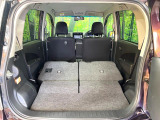 普段のお買い物や通勤、送迎等に十分な荷室スペースを確保しております。セカンドシートを倒すと、大きな荷物の積載も可能です♪
