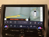 安全機能のバックモニター&全周囲モニターも装備です。