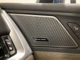 正規認定中古車 全国正規ディーラー保証付/2年・走行距離無制限 ヘッドアップディスプレイ アクティブクルーズコントロール ハーマンカードン シートヒーター ワイヤレス充電 アンドロイドオート
