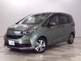 ホンダカーズ東京中央西新井店へようこそ。 当社下取りのお墨付き車両。人気車両で充実装備の一台。おススメです。どうぞご覧ください。