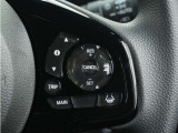 ◆アダプティブクルーズコントロール◆予め設定した車速内でクルマが自動的に加減速。前走車との適切な車間距離を維持しながら追従走行します。【LKAS】車線維持支援システムでステアリング操作を支援。
