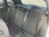 お気軽にお問い合わせください。Tel:075-325-0440 Mobile:070-2313-8676  中古車担当:時女まで