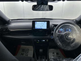 落ち着いたカラーの内装で、ゆったりと運転したい方に。