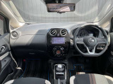 広々とした視界を体感できます。運転が楽しくなりますね。