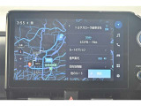 ディスプレイオーディオを装備。スマホとクルマをつなぐことで、これまでのナビに加えて、いろんなサービスが楽しめます。