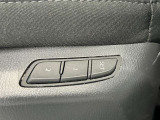 【運転席ポジションメモリー付パワーシート】ワンタッチで記憶させていたシートの前後・リクライニングはもちろん、シートリフターも備えます☆快適なドライブをお楽しみ下さい♪