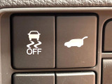 【パワーバックドア】スマートキーや運転席のボタンを押すだけでリアゲートが自動で開閉します!荷物を持っている時や、高い位置にあるバックドアを閉める際に便利な機能です♪