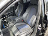 ◆LIBERALAは、輸入車選びの新たなスタイルを提案するインポート・セレクト・ブランドです。オーナー様となる方がクルマから直接感じる感性を第一にした、最良の一台との出会いをコーディネートいたします。