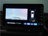 ◆バックカメラ◆リバースにするだけで映ります、後方の安全確認や、狭い駐車場での車庫入れ、雨の日や夜間など視界の悪い時に便利です!安全にバックする為には欠かせない装備です。