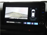 ◆リアワイドカメラシステム◆3種類の表示で後方確認をサポート♪セレクトレバーを「R」の位置に入れるとカメラ画像に切り替え。ノーマルビューでは従来のリアカメラと同様の標準的なビューで表示します!