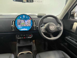 丸を基調としたMINI独特のデザインがとても魅力的です!!MINI NEXT成田(10:00から19:00月曜日定休・祝除)
