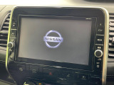 【大画面ナビ】人気の大型9インチナビを装備。存在感のある大画面はインパクト大!ナビ利用時のマップ表示は見やすく、テレビやDVDは臨場感がアップ!いつものドライブがグッと楽しくなります♪