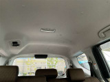 車内も明るくなるマップランプです。走行中は消灯しもしょう。