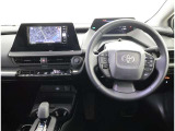 見通しのよいすっきりとした視界で、誰でも運転しやすいです。運転のしやすさは疲れにくさにも繋がりますよ♪