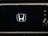 Honda CONEECT対応で、更に便利が広がったナビディスプレーです♪もちろんFM/AMラジオもお聞きいただけますよ♪