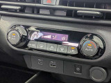 オートエアコンで温度を設定するだけで快適な車内環境を維持することができます!