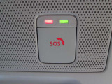 万が一のときのSOSコール。事故や急病時等にボタンひとつで専門のオペレーターに接続。警察や消防への連携をサポートします。別途お申し込みが必要です