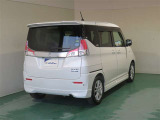 「デュアルカメラブレーキサポート」を搭載。カメラで歩行者や車を検知し、衝突の回避をアラートやブレーキでサポートします!