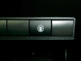 運転支援システムのスイッチになります。