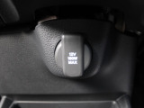 シガーソケットが付いているので、車から電源を取ることが出来ます!