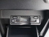 広がる運転支援サービスETC2.0搭載。全国の高速道路に設置されたITSスポットと双方向通信を図り、広域な道路交通情報や安全運転をサポートする情報を得て、音声やナビ画面上にタイムリーにお知らせします。