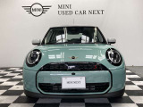 純正品の他にアクセサリーパーツを取り揃えております。貴方だけのMINIを仕上げませんか!?MINI NEXT成田(10:00から19:00月曜日定休・祝除)