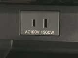 災害時の停電でもアルファードから電気が摂れます。