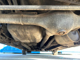 お車を安心してお乗りいただく為には、足回りの定期点検が欠かせません。サービスサポート(有償保証)では無料点検もご提供しており、安心のカーライフをお過ごしいただけるサポート体制が整っています。