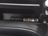 ETC付。高速道路の料金所はキャッシュレスで通過です。サービスエリア等にあるスマートインターの出入りも利用可能でとっても便利。ご納車後すぐにお使い頂けるようセットアップしてのお渡しとなります。