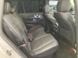 メルセデス・ベンツあざみ野店では中古車専任スタッフが在籍しております。平日もフル稼働で、お客様をお迎えできる準備を整えておりますのでお気軽にご来店下さい。