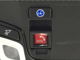 Honda CONNECTが安心快適なカーライフを実現します。万一の時も緊急通報ボタンやトラブルサポートボタンで24時間365日お客様をサポート。大事なお車の盗難やいたずらなどにも対処します。