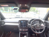 XC40 B4 AWD インスクリプション 4WD 