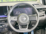 【ステアリングスイッチ】運転中、前方から目線をそらすことなく、オーディオ等の操作が可能な便利機能!安心&快適なドライブを演出してくれます♪