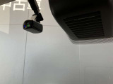 いくら安全運転をしていても、事故に巻き込まれることもあります。万が一の時に証拠として使える前後ドライブレコーダーがついてます♪
