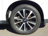 225/55R18