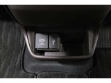 スマートフォンなどの音楽再生が可能なUSB接続ジャック装備車両です♪♪♪