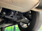 お車を安心してお乗りいただく為には、足回りの定期点検が欠かせません。サービスサポート(有償保証)では無料点検もご提供しており、安心のカーライフをお過ごしいただけるサポート体制が整っています。