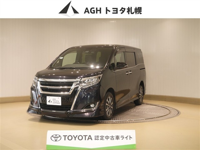 エスクァイア 2.0 Gi プレミアムパッケージ 4WD