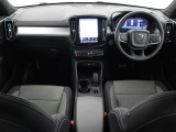 XC40 エッセンシャル B3 