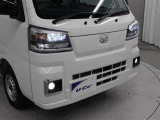 フロント廻りです。