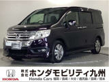 ステップワゴン スパーダS 8人乗りです。HIDヘッドライトやパワースライドドア、7速モードパドルシフト等、質感を高める装備をプラスしたタイプです。