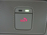 SOSコール 急病時や危険を感じた時SOSコールスイッチを押すと、専門のオペレーターに繋がって、警察や救急車への連携サポートしてくれます。(別途登録費用がかかります)