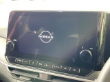 【純正9型ナビ】人気の純正ナビを装備。オーディオ機能も充実しており、Bluetooth接続すればお持ちのスマホやMP3プレイヤーの音楽を再生可能!毎日の運転がさらに楽しくなります!!