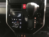 オートエアコンです。温度設定ができます。冷え性の方が乗っても安心ですね♪