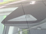 【ホンダセンシング】走行中に前方の車両等を認識し、衝突しそうな時は警報とブレーキで衝突回避と被害軽減をアシスト。より安全にドライブをお楽しみいただけます。