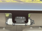 【スズキ セーフティサポート】走行中に前方の車両等を認識し、衝突しそうな時は警報とブレーキで衝突回避と被害軽減をアシスト。より安全にドライブをお楽しみいただけます。