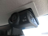 車内用のドラレコも装備です