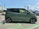 運転席側からの写真です。流線型でかっこいいです