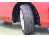 タイヤサイズ 185/65R15。