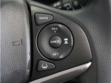 ◆アダプティブクルーズコントロール◆予め設定した車速内でクルマが自動的に加減速。前走車との適切な車間距離を維持しながら追従走行します。【LKAS】車線維持支援システムでステアリング操作を支援。